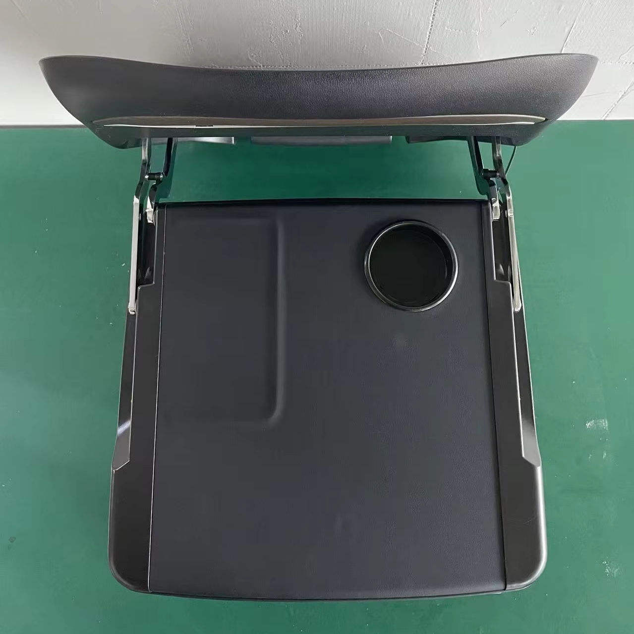 Universal Luxury Car Rear Armrest Co<i></i>nsole Box with Cup Holder and USB Charger - JXY Brand Model J-66